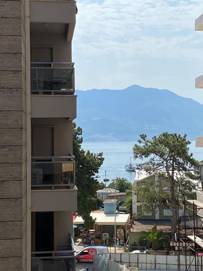 Beachfront Fontana 20 بودفا المظهر الخارجي الصورة
