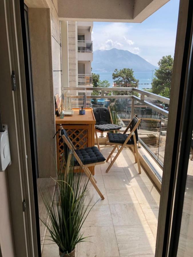 Beachfront Fontana 20 بودفا المظهر الخارجي الصورة